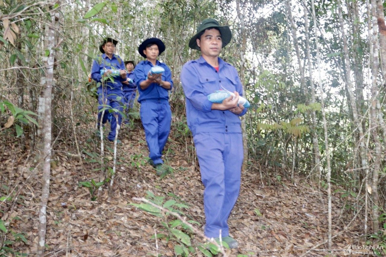 Đội quy tập của Nghệ An và hành trình tìm đồng đội trên đất bạn Lào 