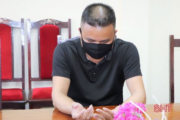 Hà Tĩnh: Phạt 2 cá nhân&nbsp;10 triệu đồng do thông tin sai sự thật trên facebook
