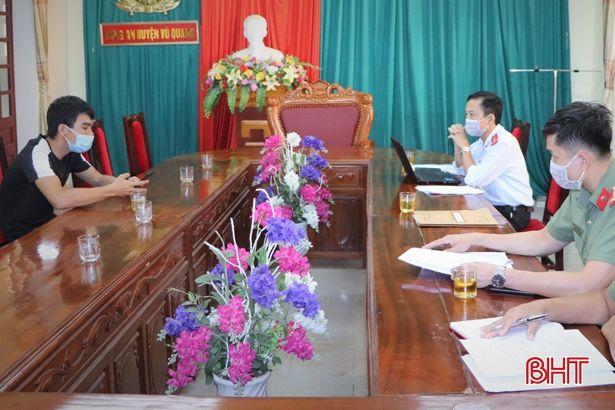 Hà Tĩnh: Phạt 2 cá nhân&nbsp;10 triệu đồng do thông tin sai sự thật trên facebook