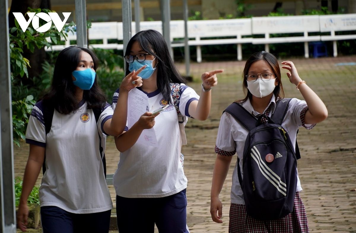 Bí thư TP.HCM: Điểm thi nào không đảm bảo phòng dịch sẽ không tổ chức thi