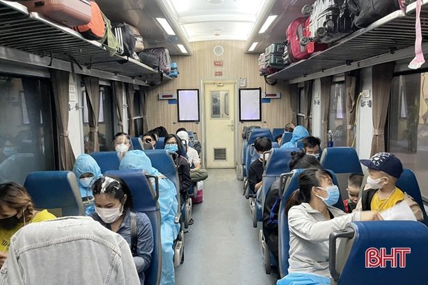 Sở Y tế Hà Tĩnh hướng dẫn phòng dịch COVID-19 khi tiếp nhận công dân từ miền Nam về