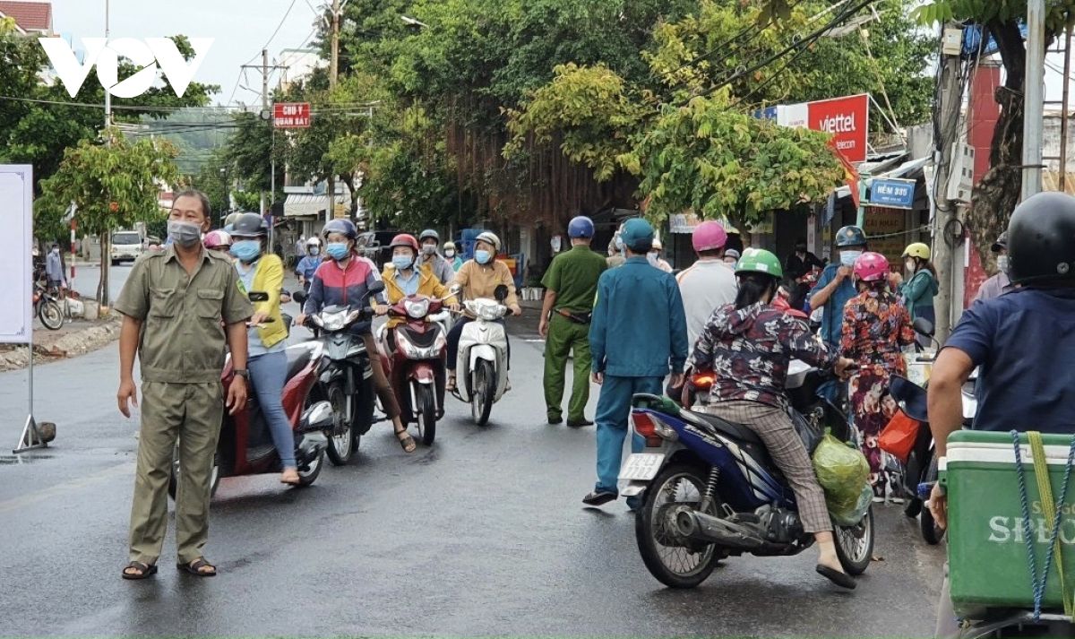 TP. Vũng Tàu vắng hoe trong ngày đầu giãn cách xã hội theo Chỉ thị 16