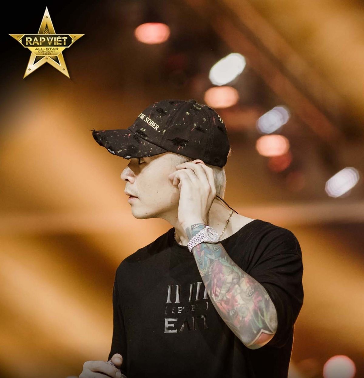 Loạt ảnh hậu trường chưa từng công bố của concert Rap Việt All-Star