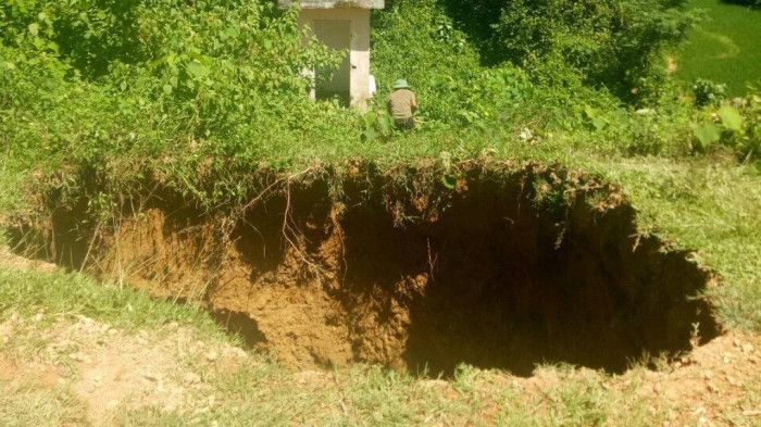 "Hố tử thần" xuất hiện trên thân đập hồ Đá Đen ở Thanh Hóa