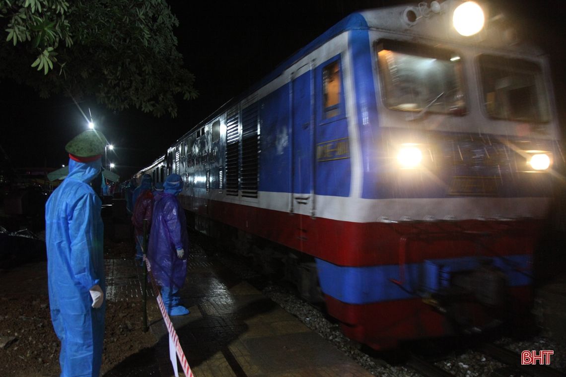 Hà Tĩnh hoàn thành đón 814 công dân hồi hương, đảm bảo an toàn phòng dịch