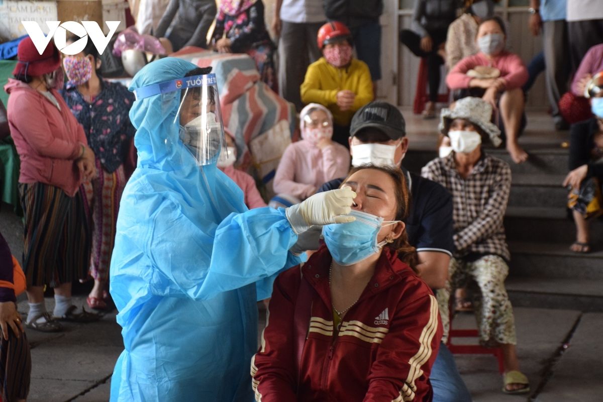 Phát hiện 10 ca nghi mắc Covid-19, Quảng Nam kích hoạt lại hệ thống phòng dịch