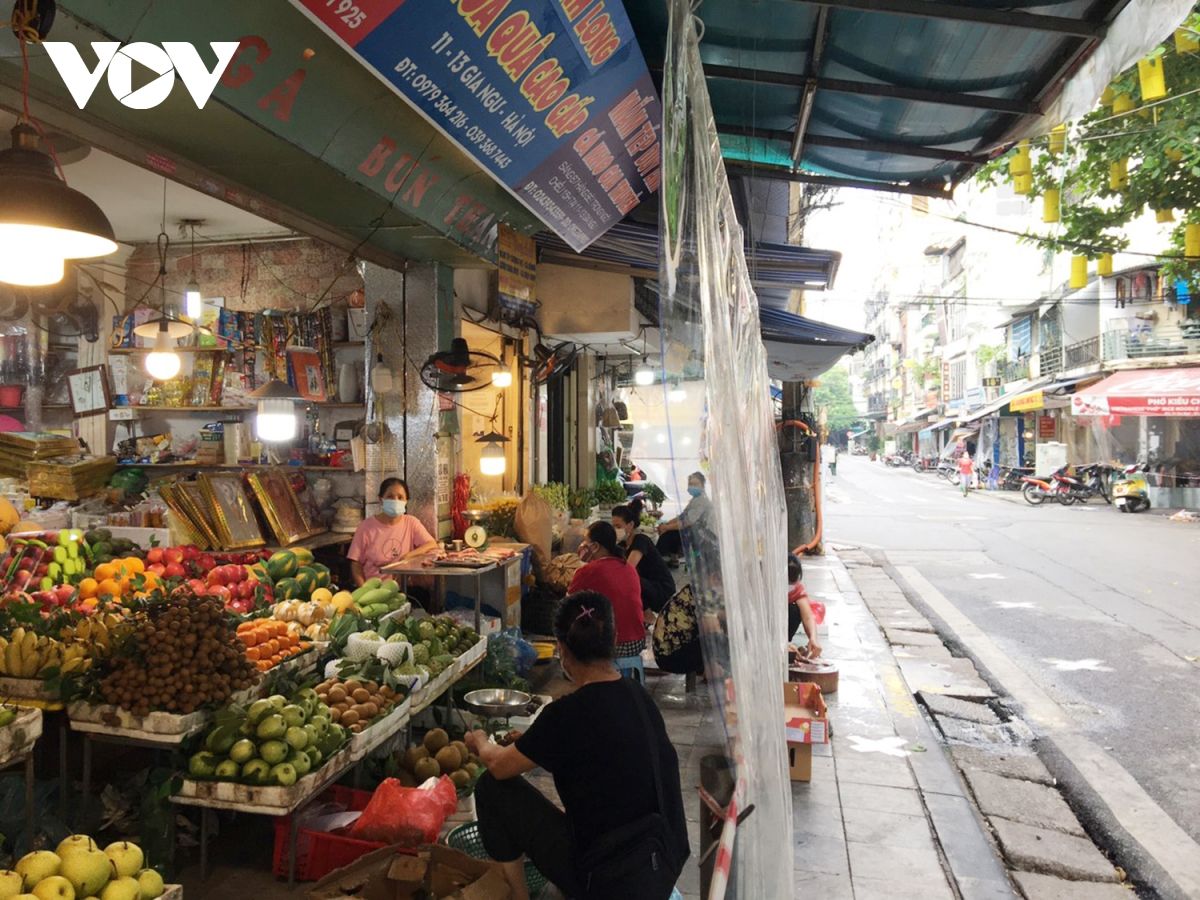 Đi chợ kiểu mới, chỉ cần “alo là có hàng” an toàn phòng chống dịch