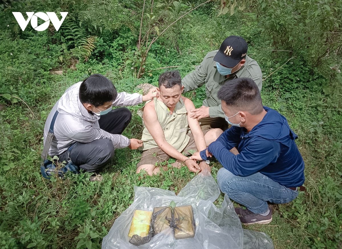 Cận cảnh trinh sát biên phòng “đánh” án ma túy nơi biên giới