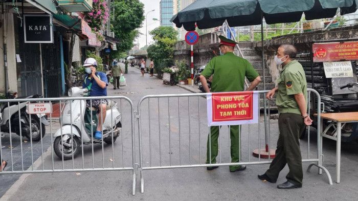 Hà Nội không để người dân di chuyển ra ngoài thành phố khi giãn cách xã hội