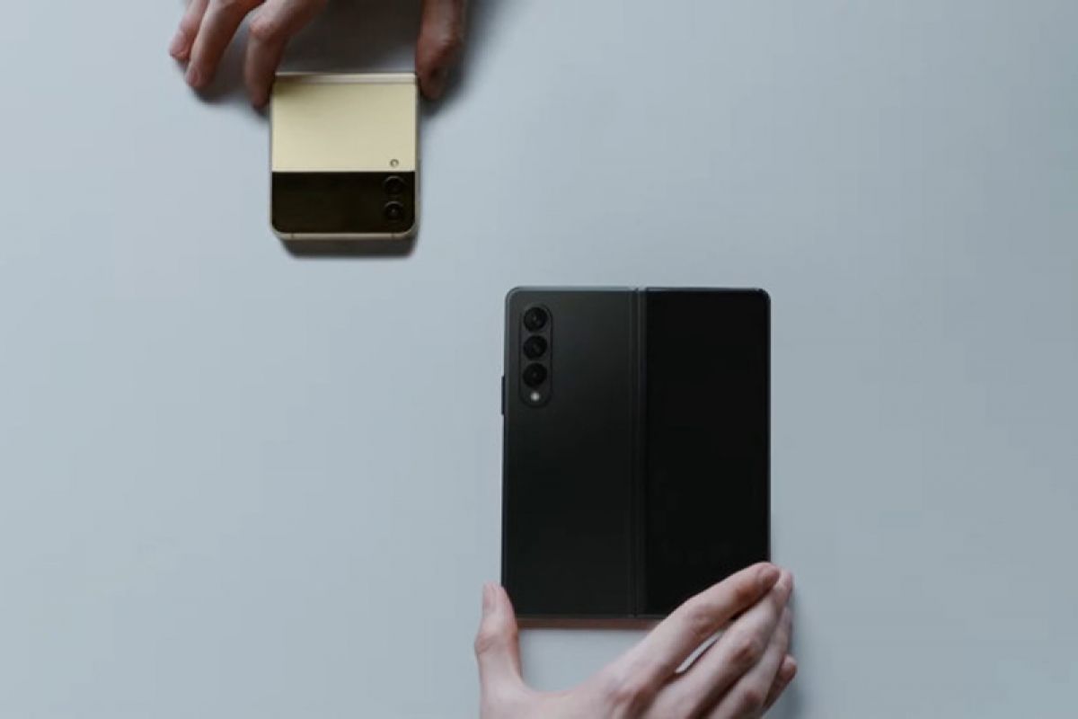 Samsung Galaxy Z Fold3 và Z Flip3 chính thức ra mắt