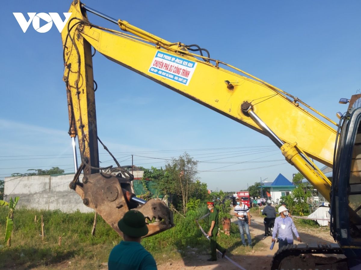 Hải Phòng cưỡng chế 159 công trình vi phạm tại khu đất 9,2ha phường Thành Tô