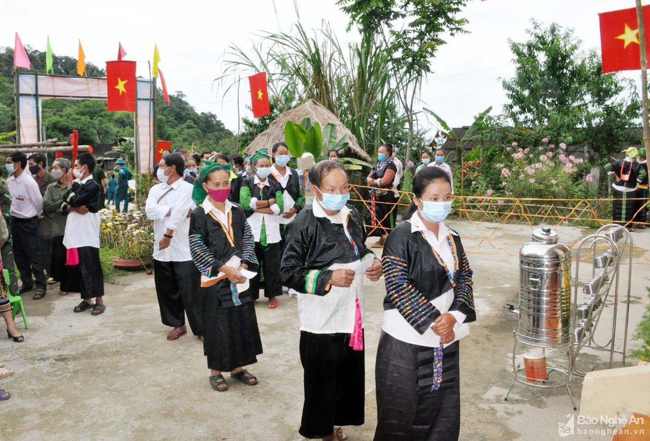 Ngăn ‘tái trắng’ chi bộ ở vùng cao