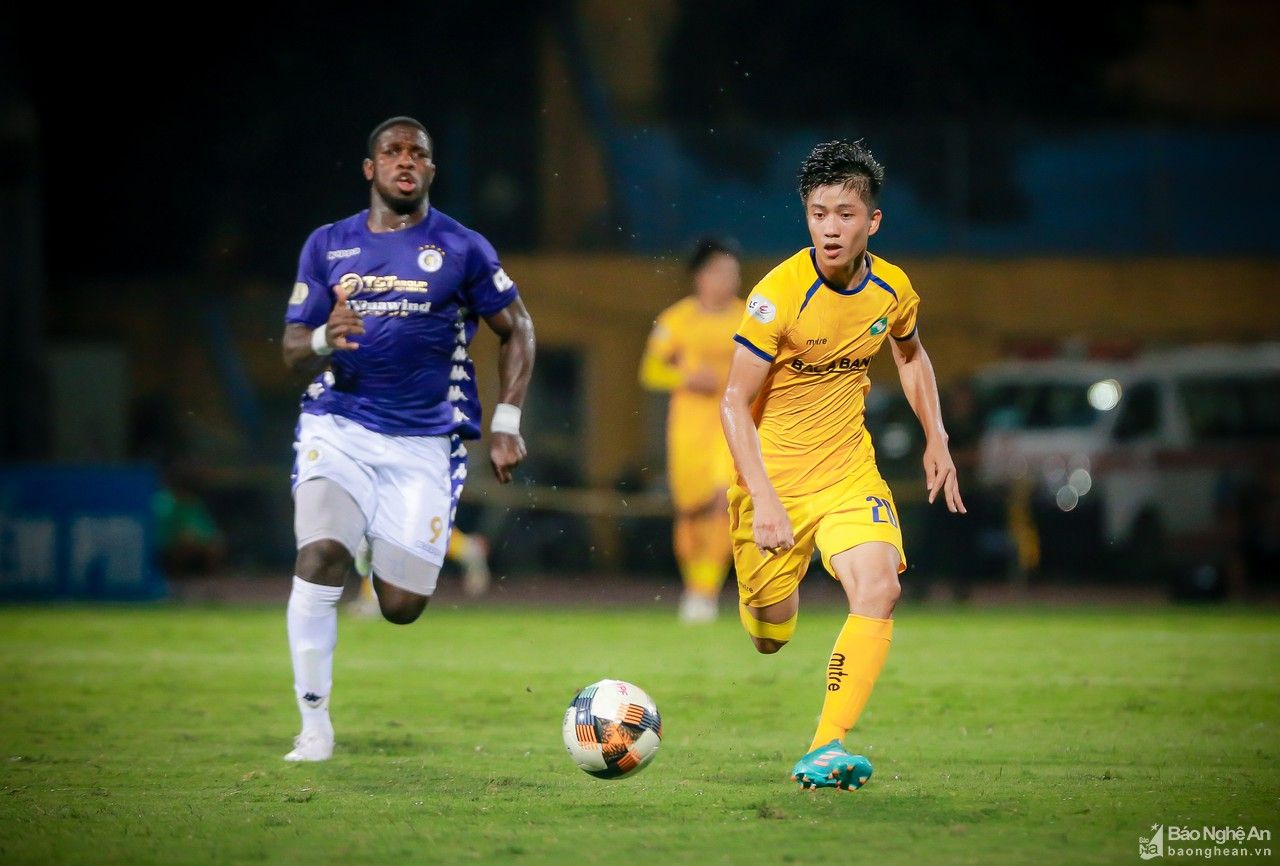 SLNA có thể không được thi đấu trên sân nhà