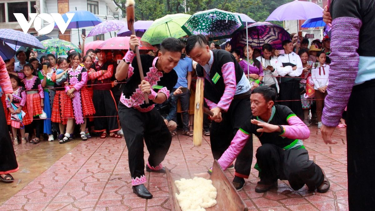 Sơn La không tổ chức Ngày hội văn hóa các dân tộc huyện Mộc Châu