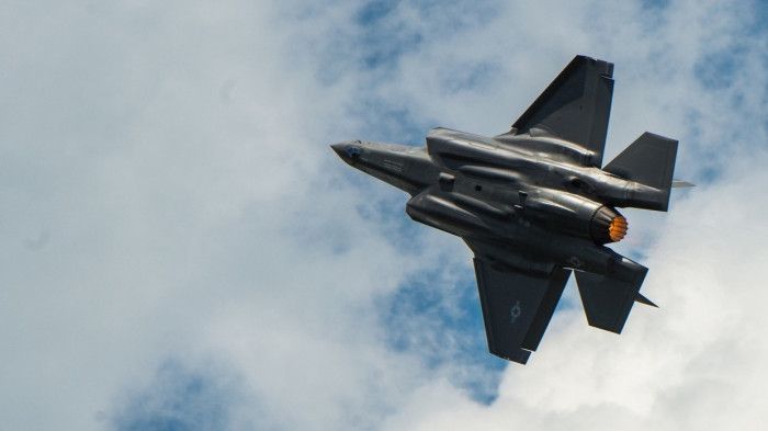 Sứ mệnh quan trọng nhất của F-35 là “hack” hệ thống phòng không Nga