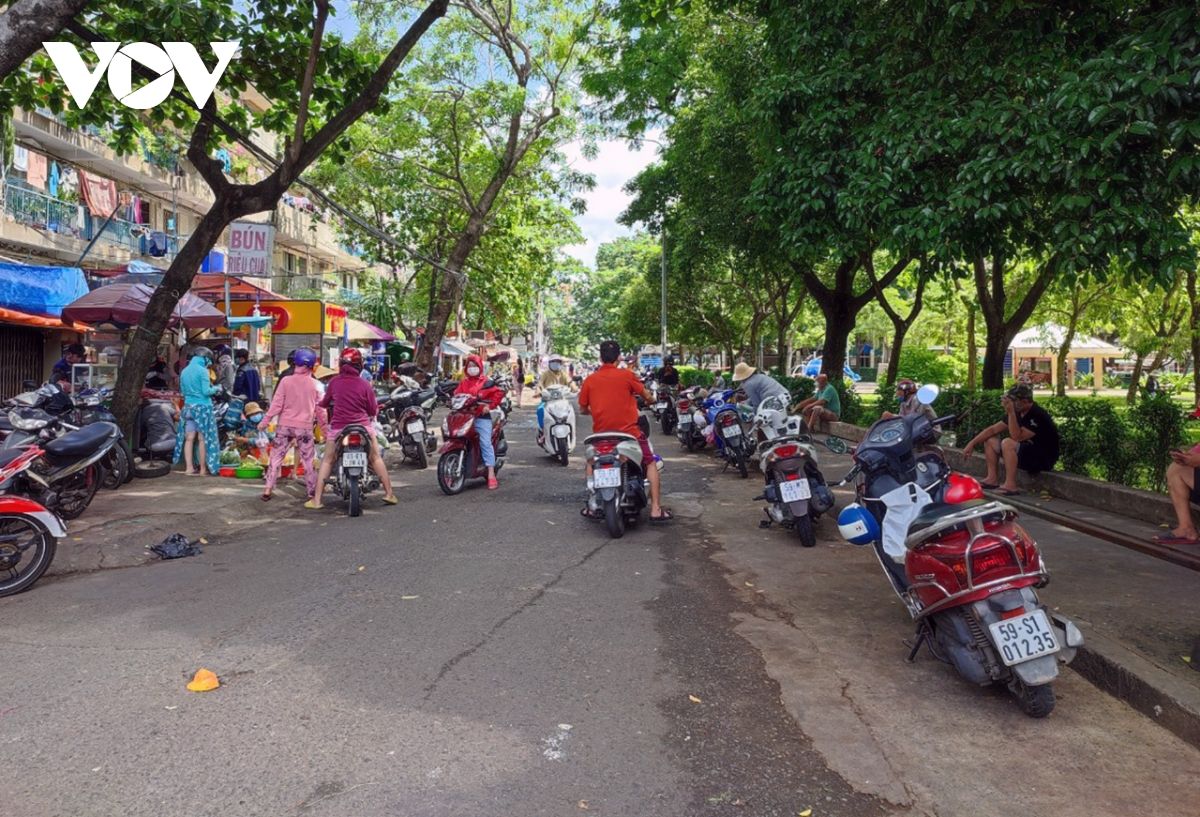 TP.HCM siết chặt kỷ cương để sớm khống chế dịch: Người dân ủng hộ