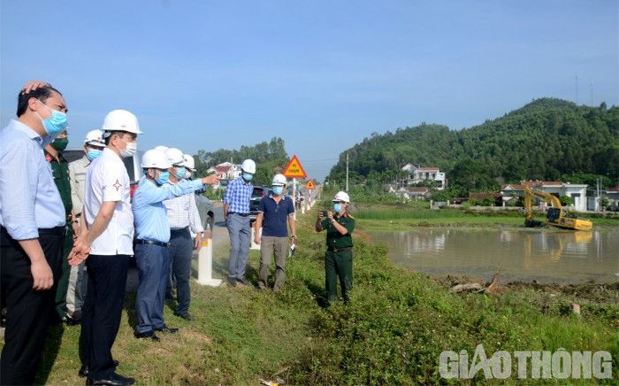 Xây dựng mô hình mẫu vừa thi công, vừa phòng dịch ở dự án cao tốc Bắc - Nam