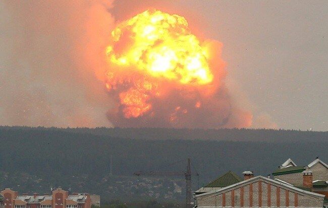 2 máy bay siêu hiếm của Mỹ có thể đang dò tìm vũ khí mật 9M730 Burevestnik?