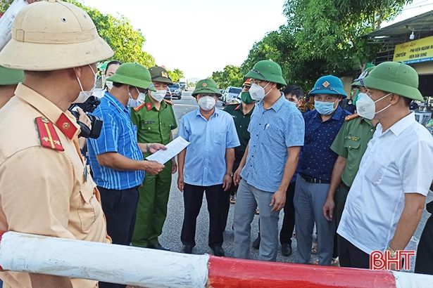 Hà Tĩnh: Xã Tân Lâm Hương tháo dỡ 5 chốt phong tỏa tại thôn La Xá và Tân Hòa