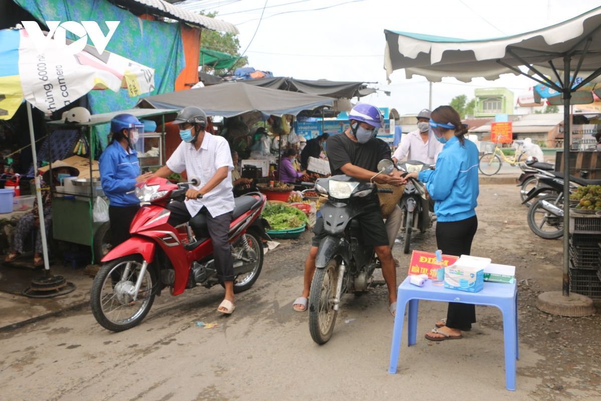 Sóc Trăng tạm dừng các hoạt động không thiết yếu kể từ 0h ngày 23/6