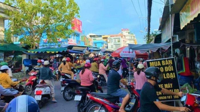 Hậu Giang: Tạo luồng xanh cho xe chở hàng, chỉ tạm dừng chợ không an toàn