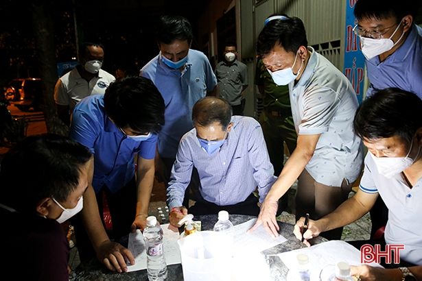 Hà Tĩnh kiên quyết xử lý các cơ sở bán lẻ thuốc vi phạm quy định phòng, chống dịch COVID-19