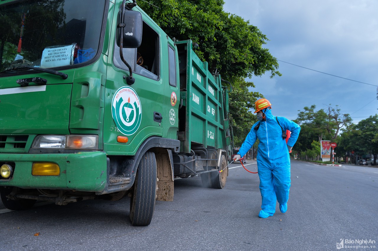 Rác thải tại các khu cách ly được xử lý như thế nào?