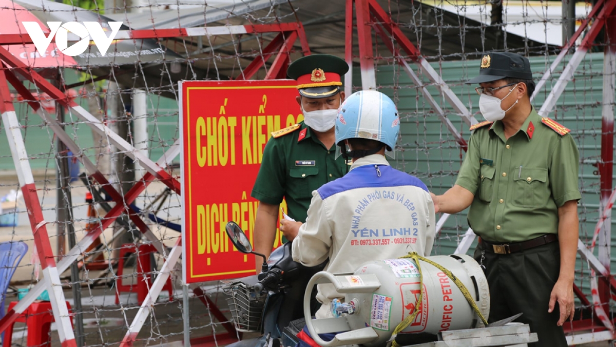 Thêm 4 xã, phường “vùng đỏ” ở Bình Dương trở về trạng thái “bình thường mới”