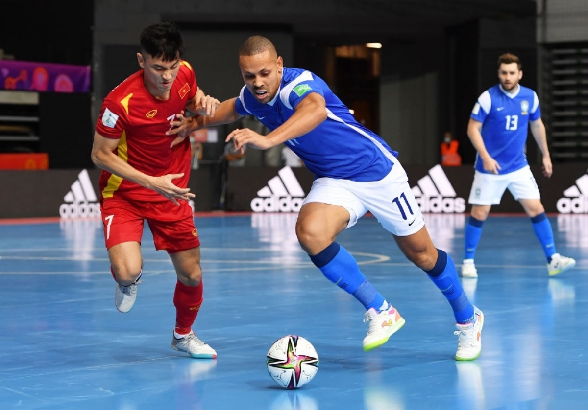 Toàn cảnh ĐT Futsal Việt Nam 1-9 ĐT Futsal Brazil: Chênh lệch đẳng cấp