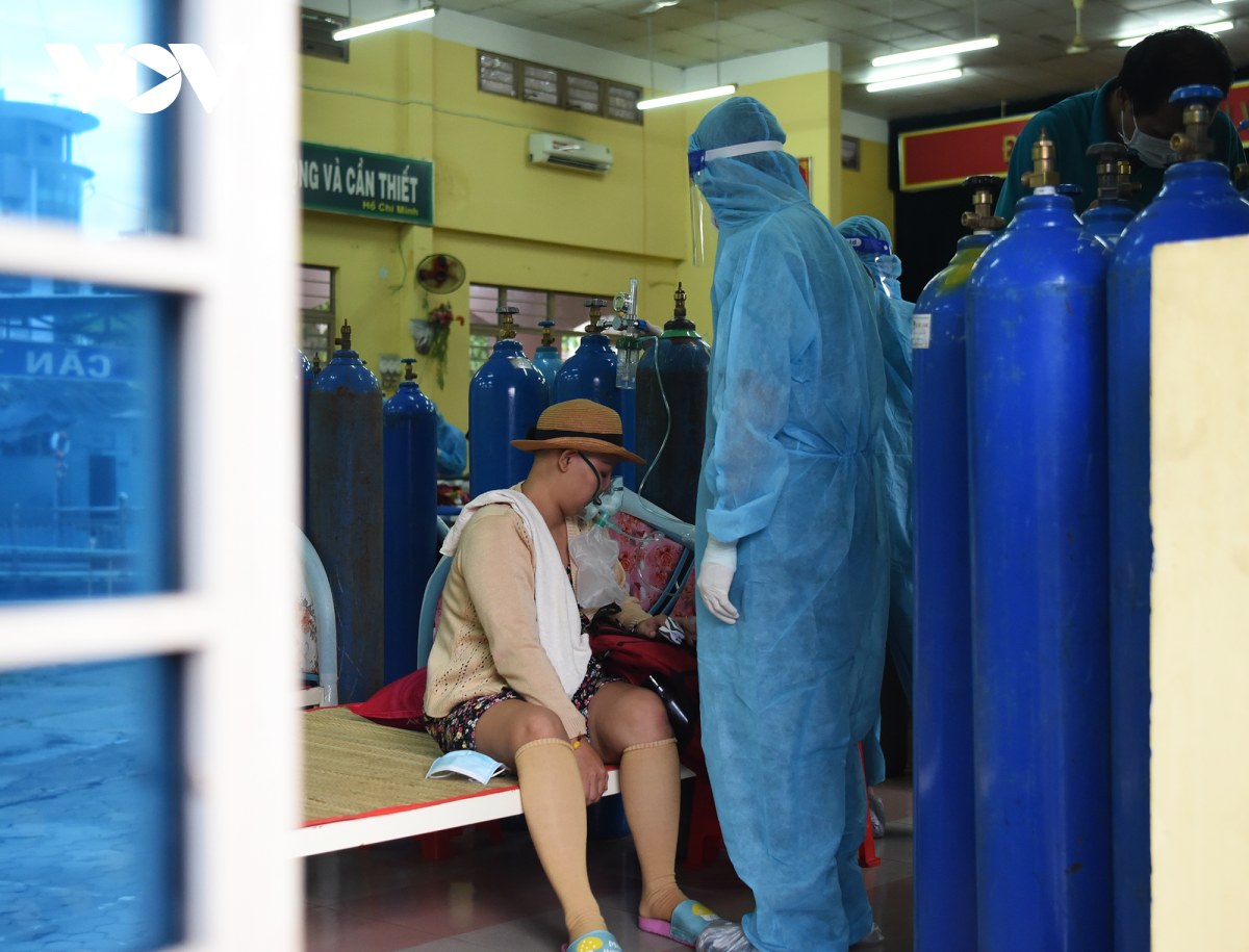 Hành trình đưa F0 vào viện cấp cứu của một bác sĩ ở TP.HCM