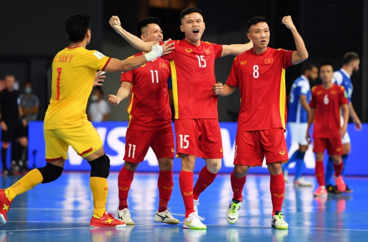 Toàn cảnh ĐT Futsal Việt Nam 1-9 ĐT Futsal Brazil: Chênh lệch đẳng cấp