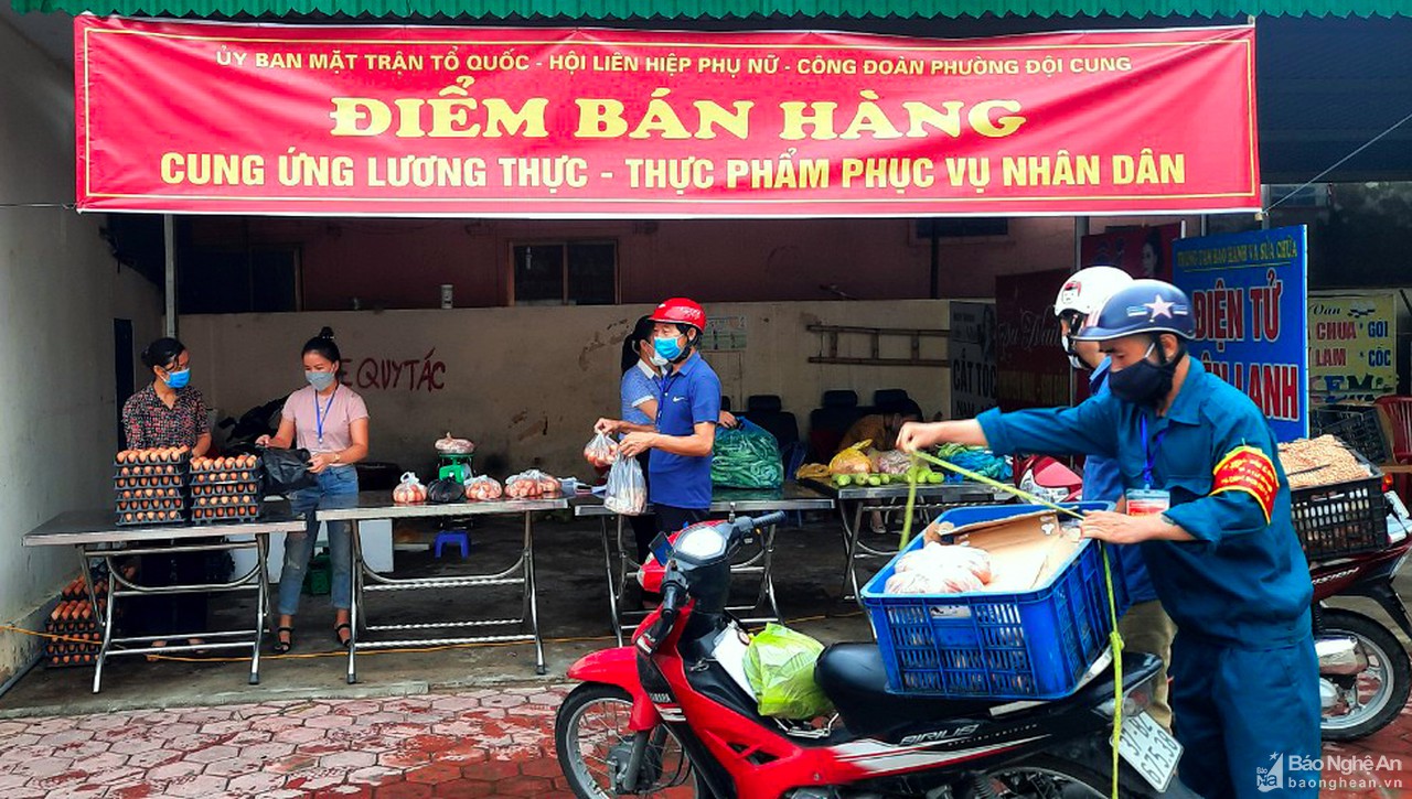 TP. Vinh: Các phường, xã đồng loạt mở điểm bán thực phẩm cho người dân