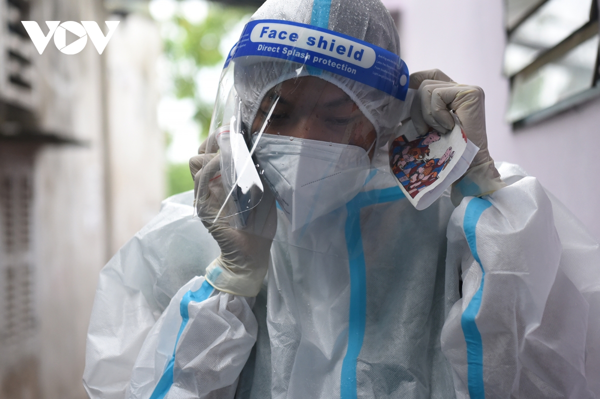 Hành trình đưa F0 vào viện cấp cứu của một bác sĩ ở TP.HCM