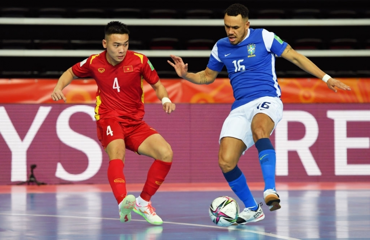 Toàn cảnh ĐT Futsal Việt Nam 1-9 ĐT Futsal Brazil: Chênh lệch đẳng cấp