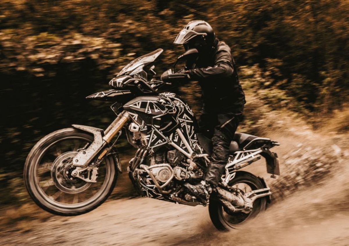 Triumph Tiger 1200 2022 đang được thử nghiệm