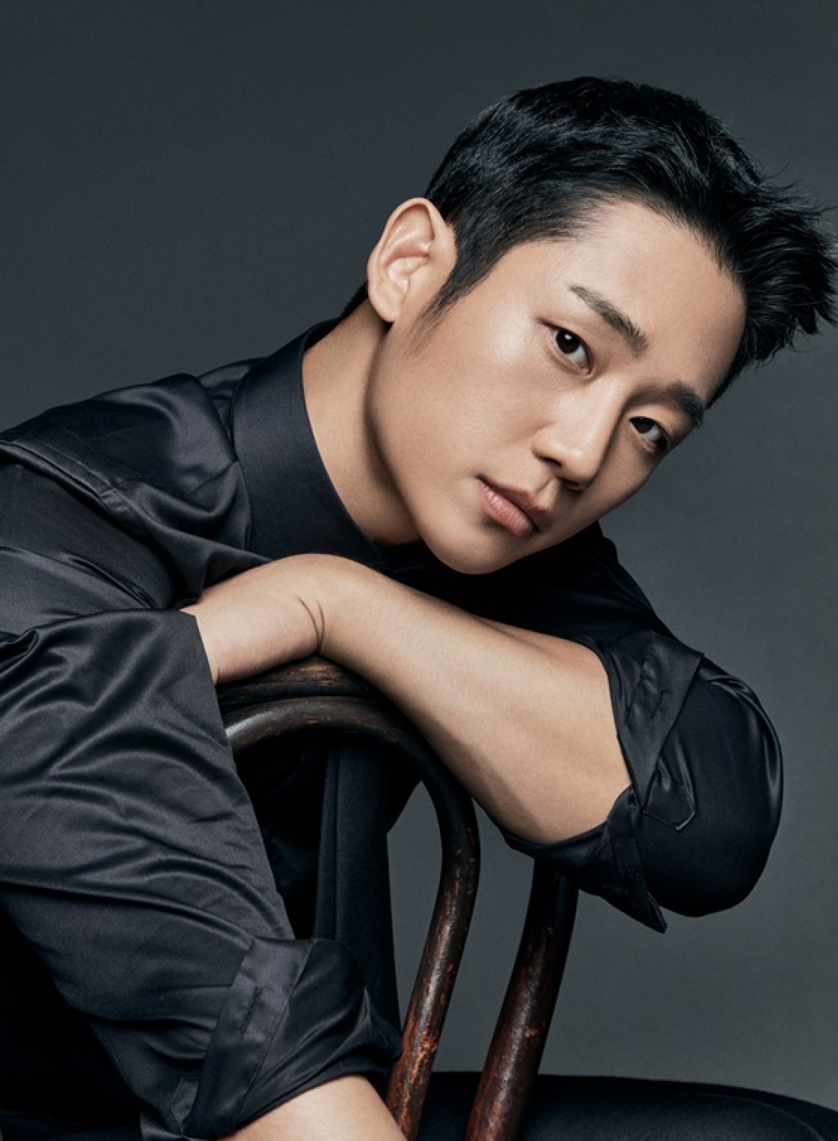 Nam tài tử Jung Hae In: “D.P.” là cơ hội để nhìn lại chứng trầm cảm trong tôi”