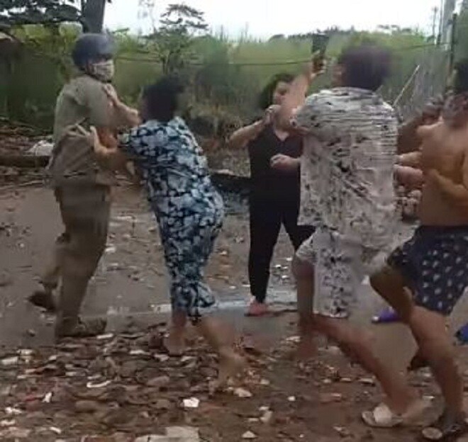 TP.HCM: Quận 8 thông tin về clip tổ trưởng tổ dân phố xô xát với người dân