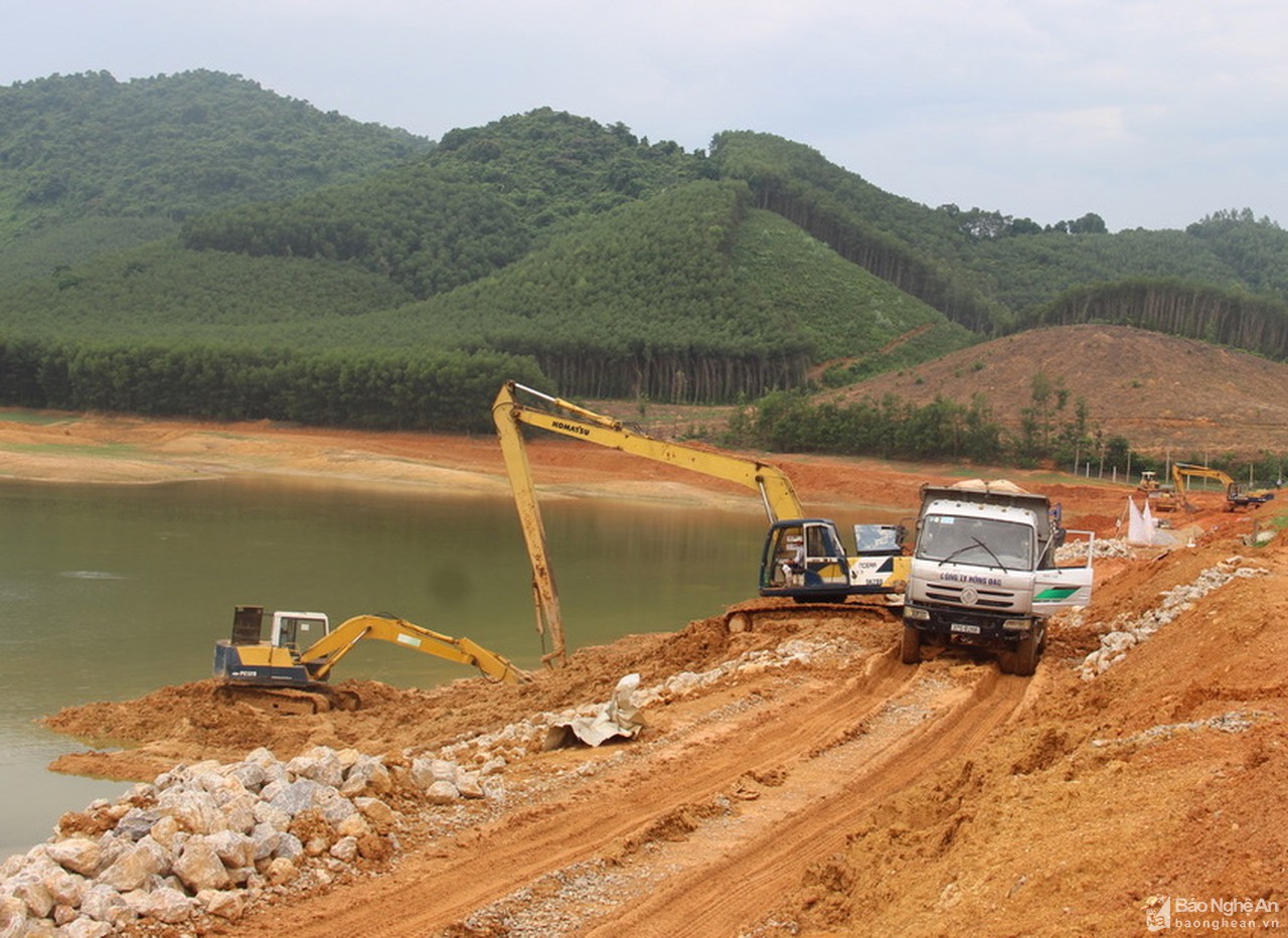 Nghệ An: Nhiều khó khăn trong đảm bảo an toàn hồ chứa trước mùa mưa bão