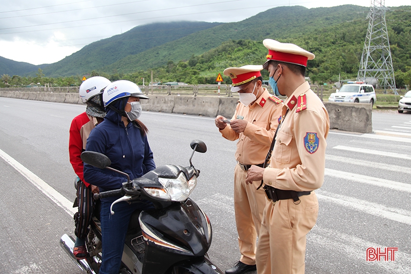 “Gác lễ”, bám chốt, ngăn chặn dịch xâm nhập Hà Tĩnh