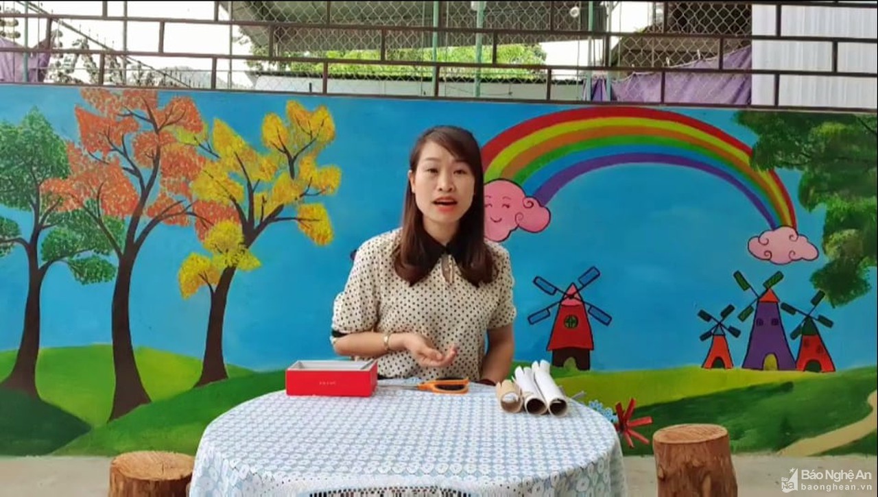 Giáo viên mầm non vùng cao Nghệ An quay clip hỗ trợ trẻ học ở nhà mùa dịch