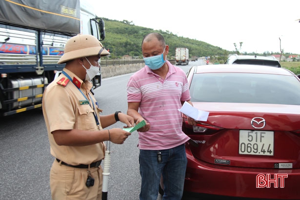 Hà Tĩnh: 100% mẫu xét nghiệm trong ngày 20/9 âm tính với virus SARS-CoV-2