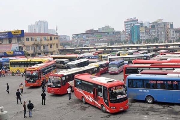 xe-khach-ha-noi-duoc-hoat-dong-binh-1634896941.jpg