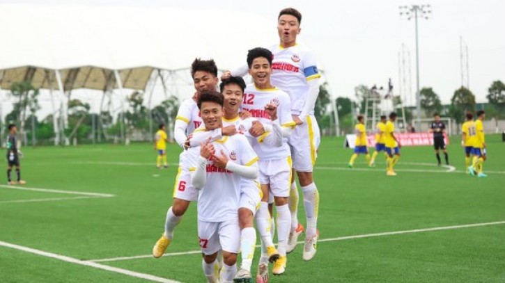 u19-slna-ra-quan-thuan-loi-725x0-1648047547.jpg