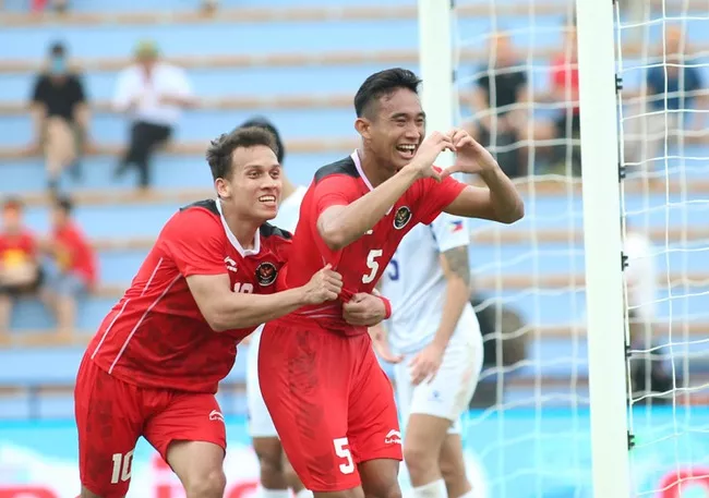 u23-philippines-u23-indonesia-sea-games-31-1-16524391170492144442146-1652447129.jpg