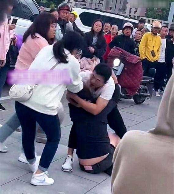 j-1695969303.jpeg