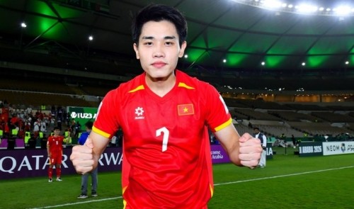 vi-sao-dinh-bac-khong-duoc-afc-danh-gia-la-ngoi-sao-trien-vong-1-1768808144-1768866410.jpg