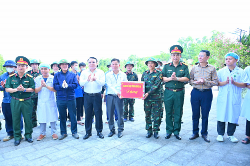 pho-chu-tich-tinh-5-1786624662-1786627954.png