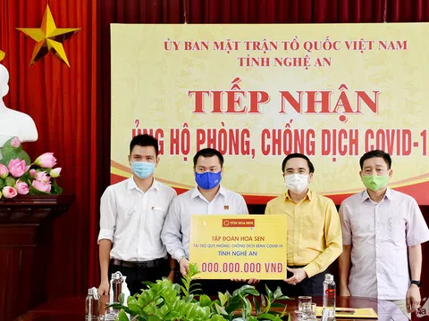 Ủy ban MTTQ tỉnh Nghệ An tiếp nhận thêm 1,1 tỷ đồng ủng hộ chống Covid-19