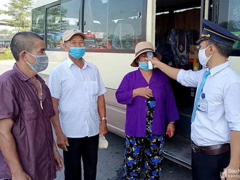 Nghệ An kiểm soát chặt các phương tiện vận tải hành khách từ Hà Tĩnh qua để phòng dịch Covid-19