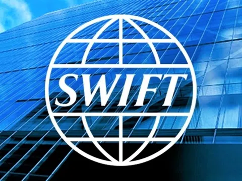 Nga đã chuẩn bị phương án bị loại khỏi SWIFT